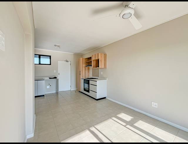 1 BEDROOM APARTMENT TO LET IN BALLITO CENTRAL
